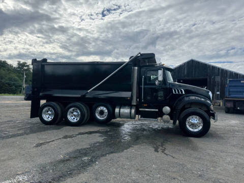 2009 Mack Granite