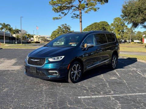 2022 Chrysler Pacifica Pinnacle