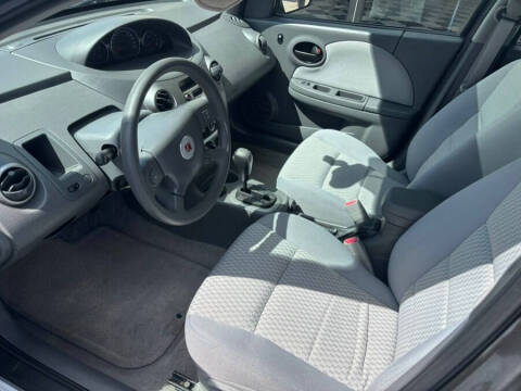 2007 Saturn Ion 2