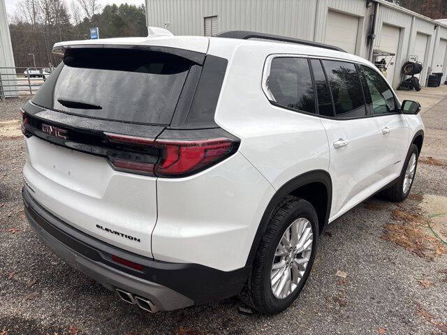 2024 GMC Acadia Elevation