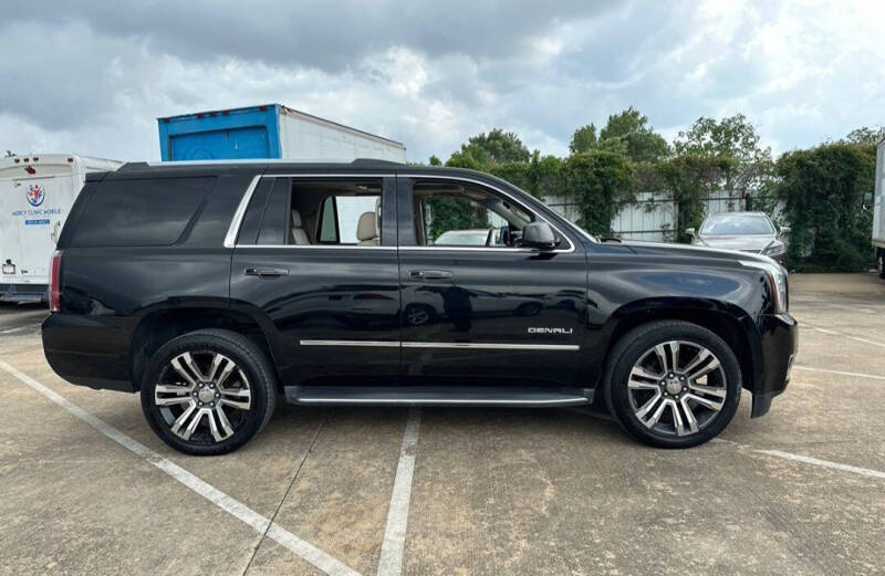 2017 GMC Yukon Denali