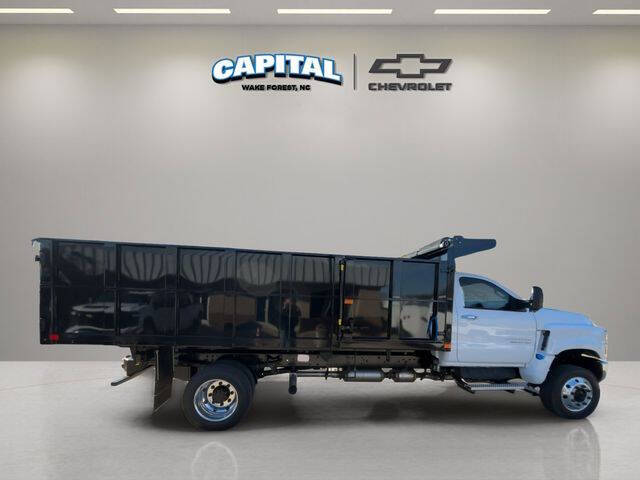 2025 Chevrolet Silverado 6500HD