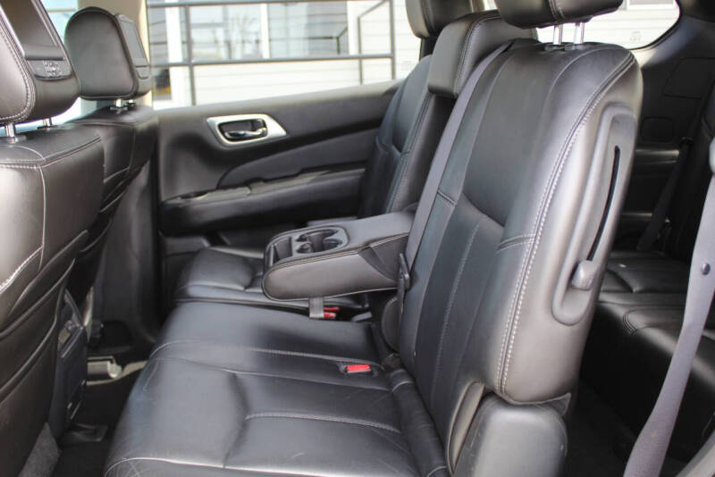 2013 Nissan Pathfinder SL