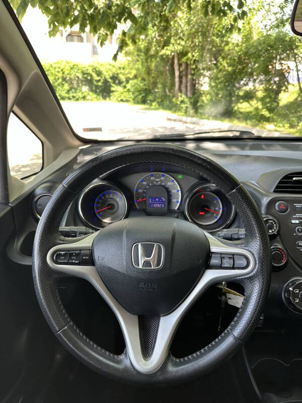 2013 Honda Fit Sport