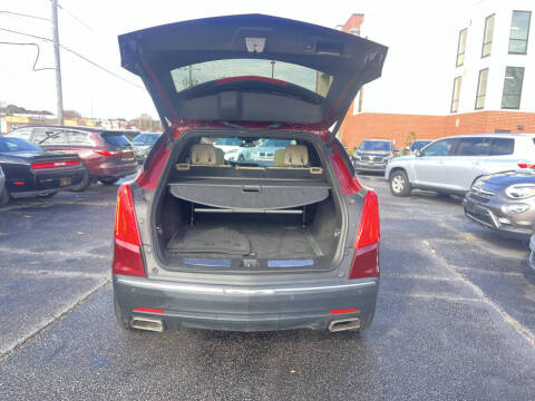 2017 Cadillac XT5 Luxury