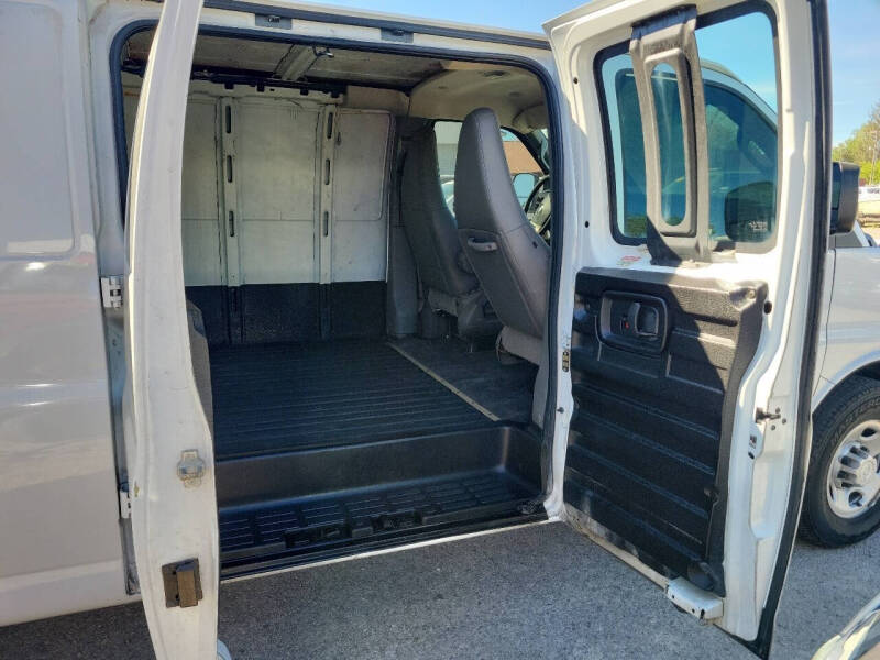 2018 Chevrolet Express 2500