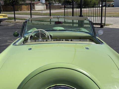 1956 Ford Thunderbird