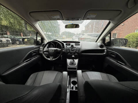 2013 Mazda MAZDA5 Sport
