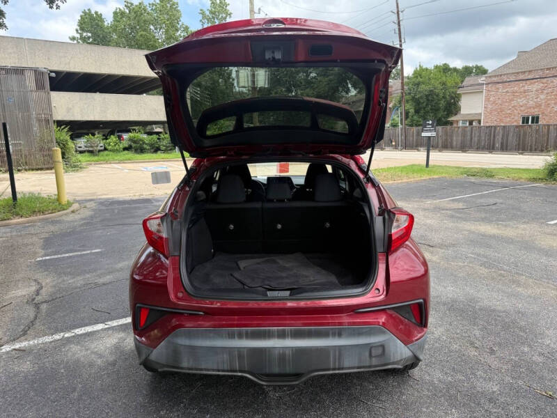 2018 Toyota C-HR XLE