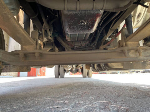 2013 Freightliner Business class M2