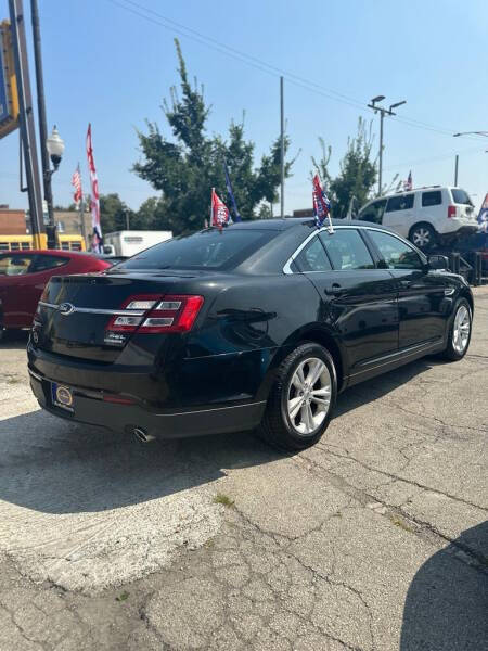 2014 Ford Taurus SEL