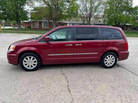 2014 Chrysler Town and Country for sale at Mulder Auto Tire and Lube in Orange City IA