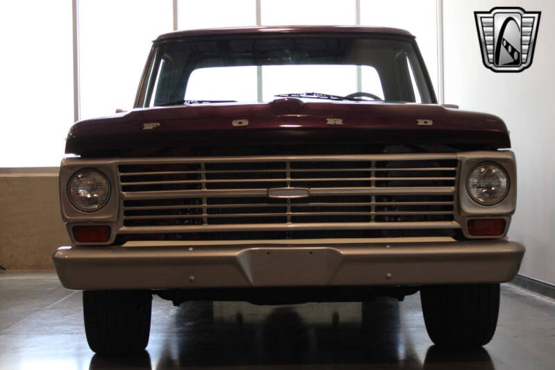 1968 Ford F-100