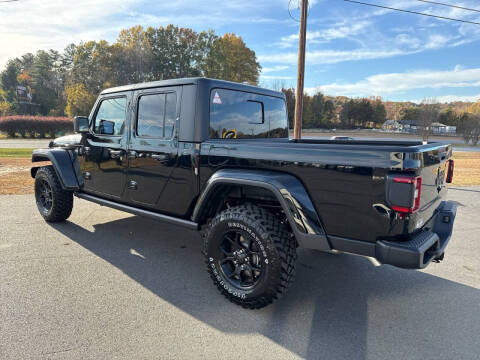 2026 Jeep Gladiator Willys