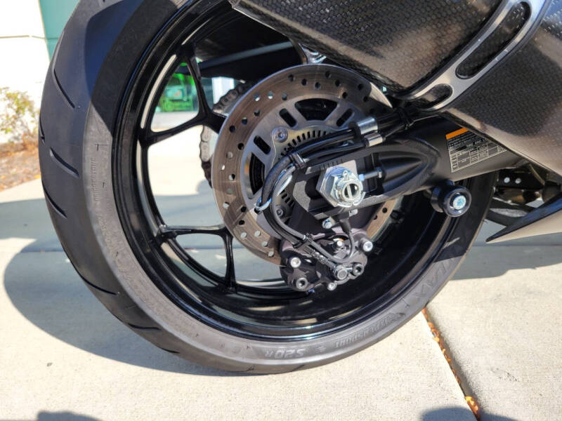 2021 Kawasaki Ninja ZX-14R ABS