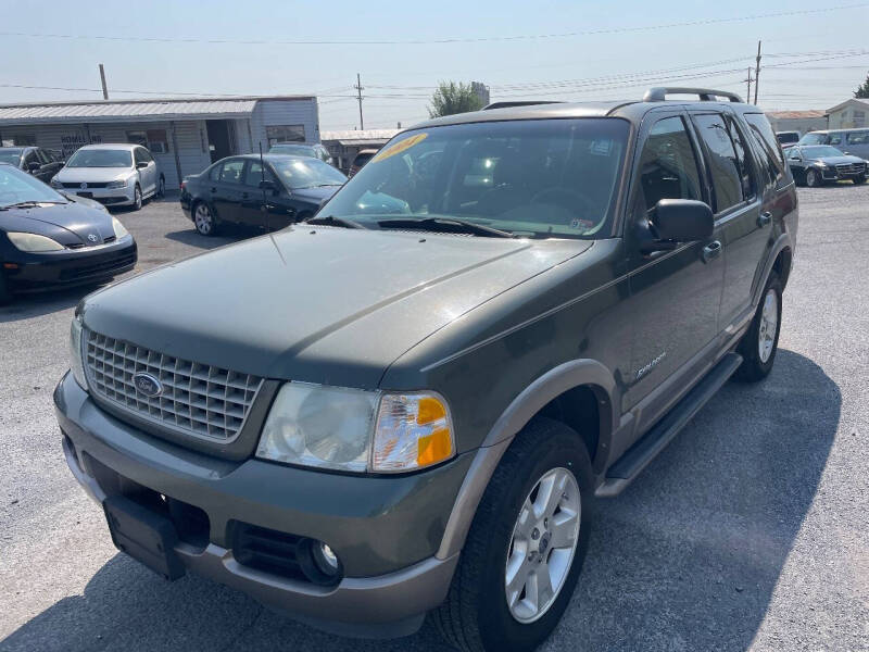 2004 Ford Explorer Eddie Bauer photo 2