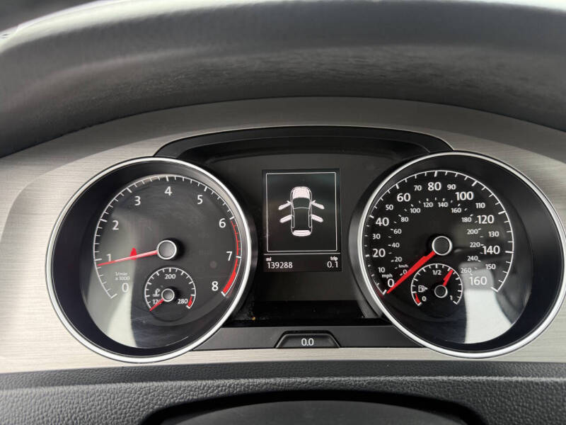 2015 Volkswagen Golf TSI S