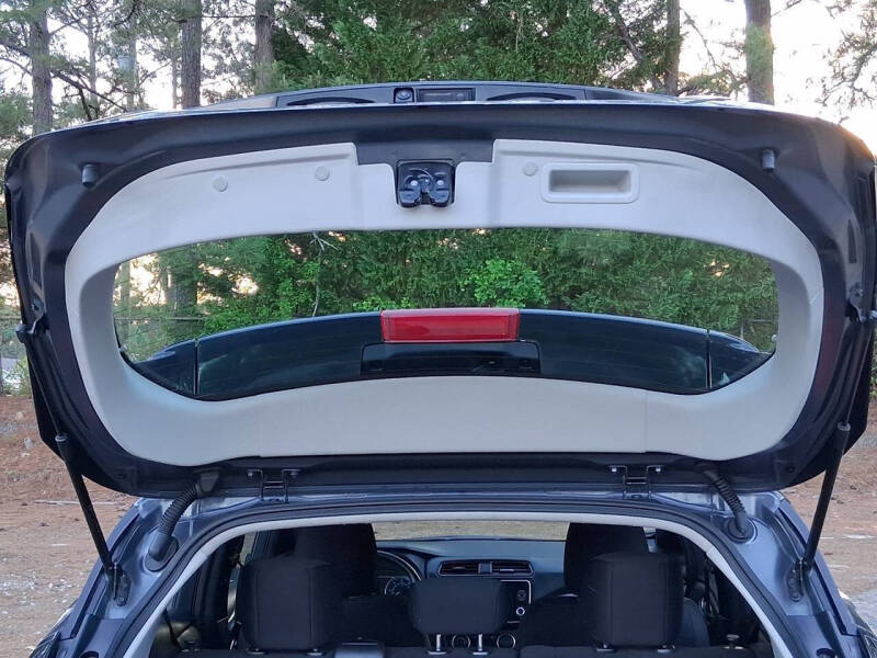 2023 Nissan LEAF S