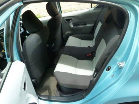 2012 Toyota Prius c Three