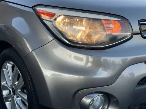 2018 Kia Soul +