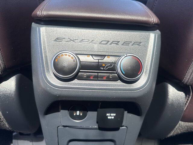 2025 Ford Explorer Platinum