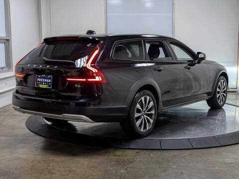 2024 Volvo V90 Cross Country B6 Plus
