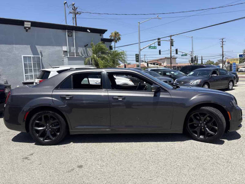 2021 Chrysler 300 S V6