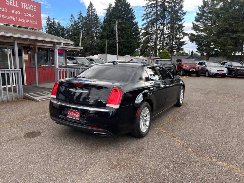 2016 Chrysler 300 C