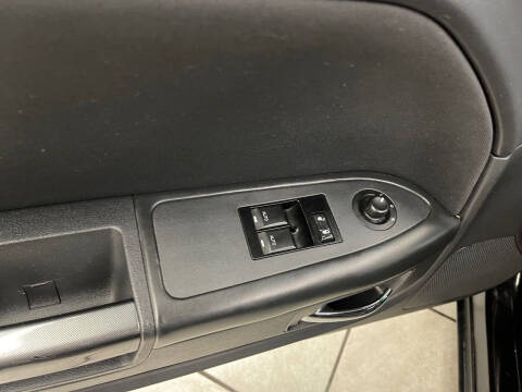 2012 Dodge Challenger SXT