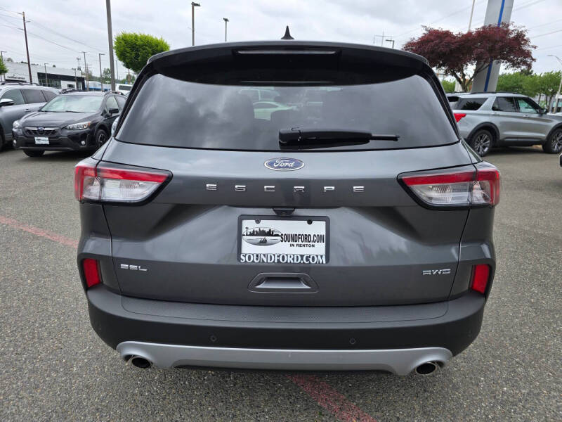 2022 Ford Escape SEL