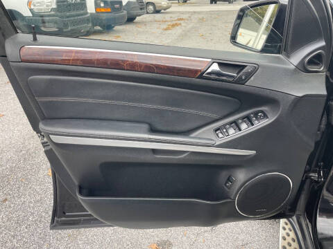 2011 Mercedes-Benz GL-Class GL 550 4MATIC