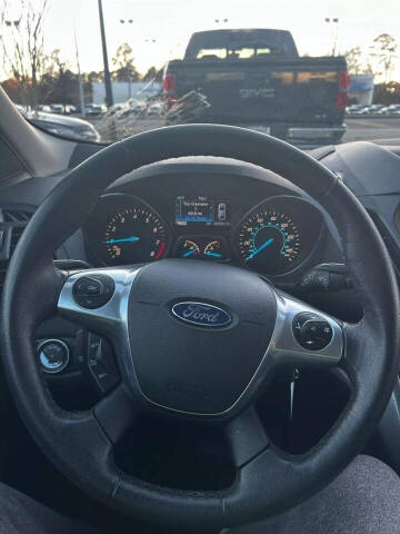 2015 Ford Escape SE