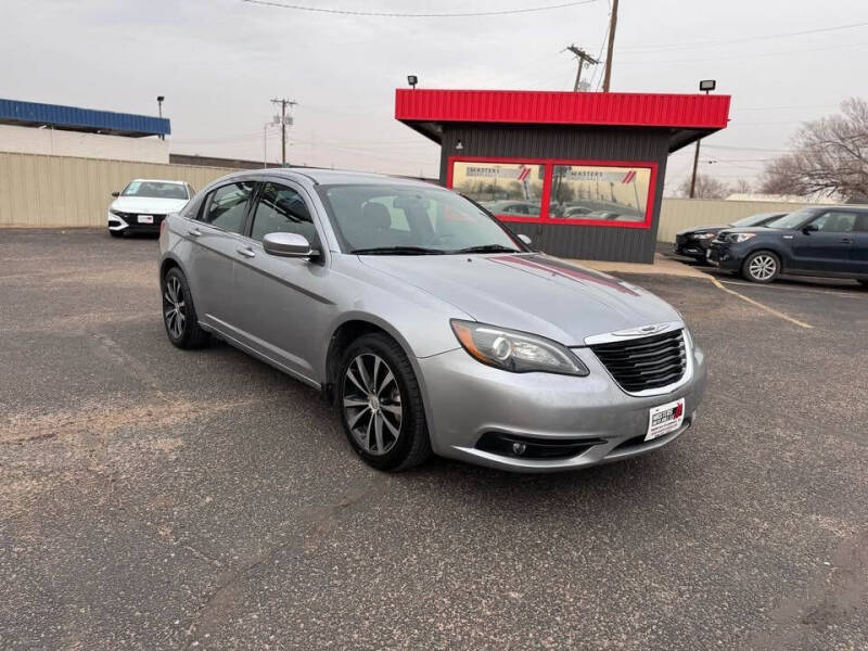 2013 Chrysler 200 for sale at MASTERS AUTO SALE LLC in Lubbock TX