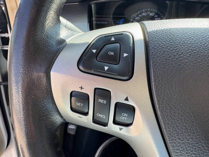 2016 Ford Taurus SEL