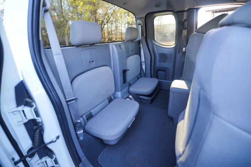 2021 Nissan Frontier