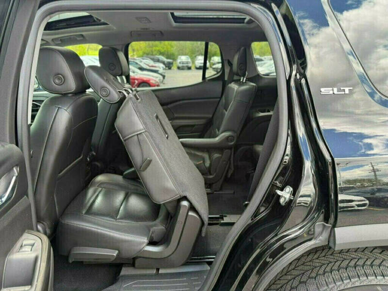 2017 GMC Acadia SLT-1