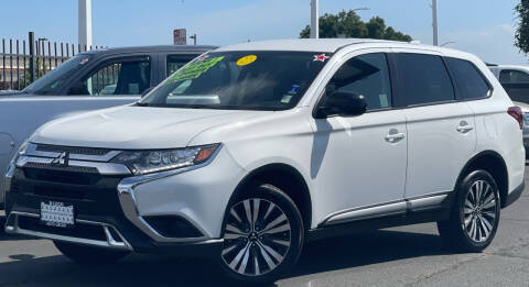 2019 Mitsubishi Outlander for sale at Lugo Auto Group in Sacramento CA