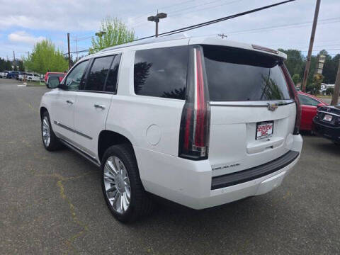 2020 Cadillac Escalade Platinum