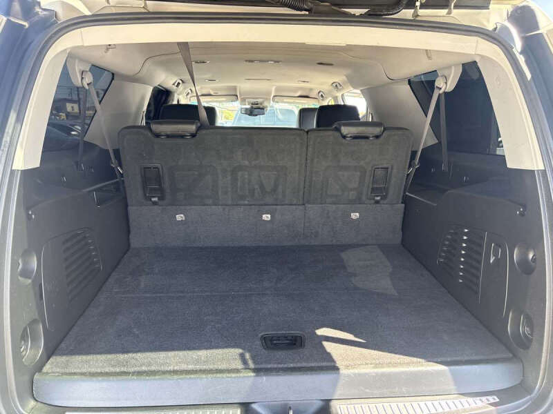 2017 Chevrolet Suburban LT