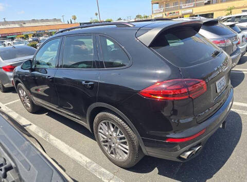2018 Porsche Cayenne S