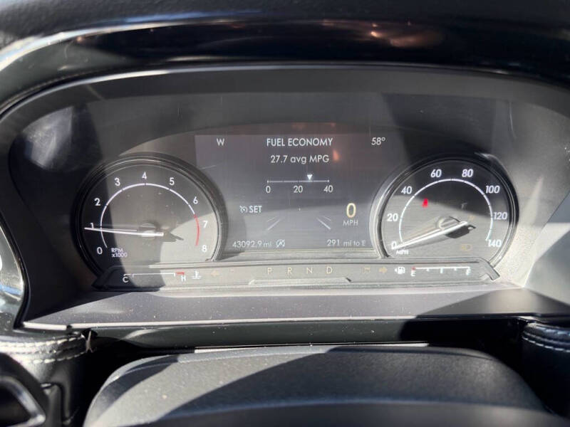 2022 Lincoln Corsair Standard