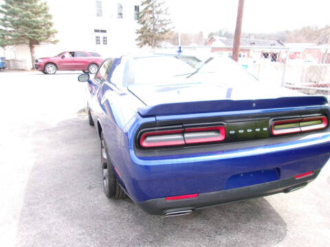 2018 Dodge Challenger SXT Plus