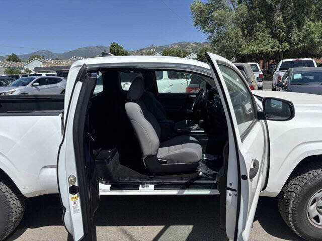 2017 Toyota Tacoma SR5