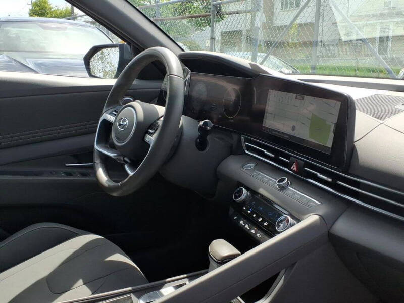 2023 Hyundai Elantra