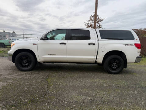 2012 Toyota Tundra Grade