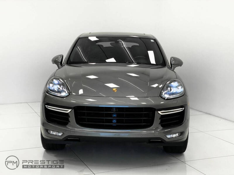 2017 Porsche Cayenne Turbo