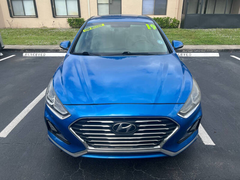 2019 Hyundai Sonata SEL photo 8