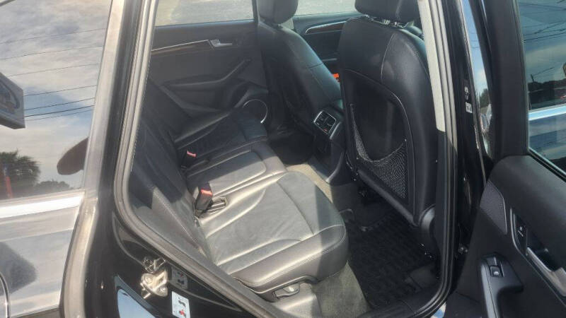 2011 Audi Q5 3.2 quattro Premium Plus