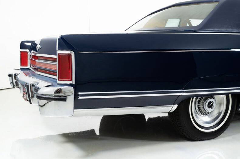 1977 Lincoln Continental