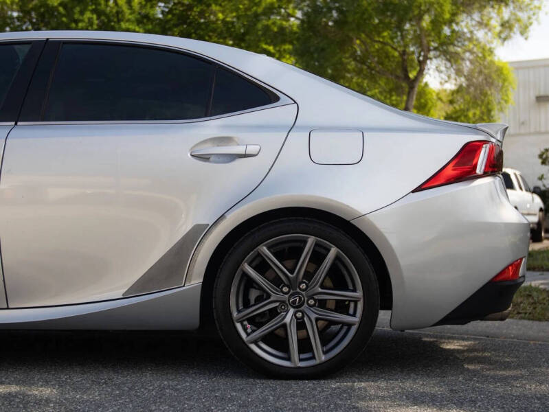 2016 Lexus IS 200t